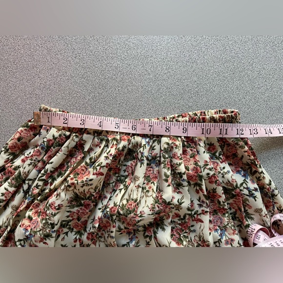 Vintage Floral Light Polyester Skirt - Picture 5 of 6